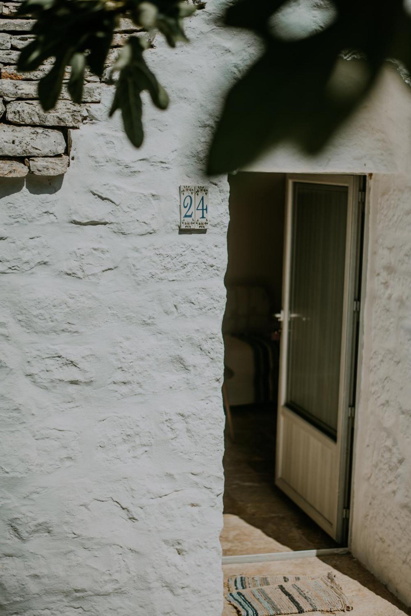 River Trulli Oasi Di Pace In Sito Unesco Αλμπερομπέλο Εξωτερικό φωτογραφία